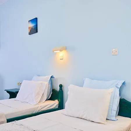 Glaros Hotel 2*