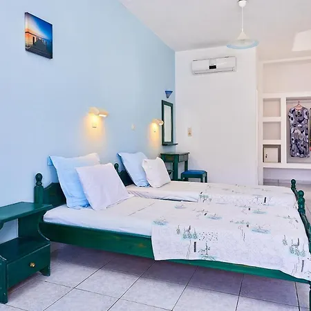 Glaros Hotel 2*