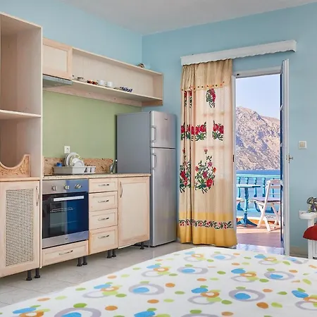 Glaros Hotel